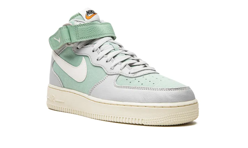 Nike Lifestyle Air Force 1 Mid '07 LX 'Grey Fog Enamel Green'